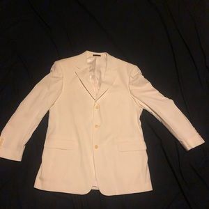 Men’s white blazer
